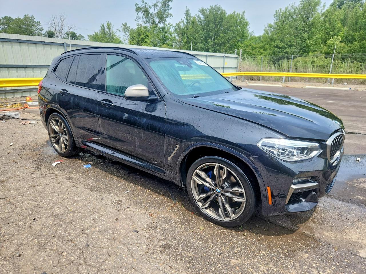 2021 BMW X3 M40i