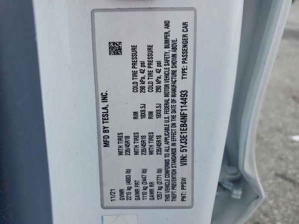 2022 TESLA MODEL 3