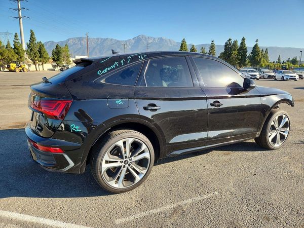 2022 AUDI Q5