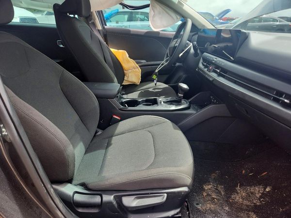 2026 KIA K4 LX, LXS