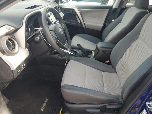 2015 TOYOTA RAV4 LE (X Grade)