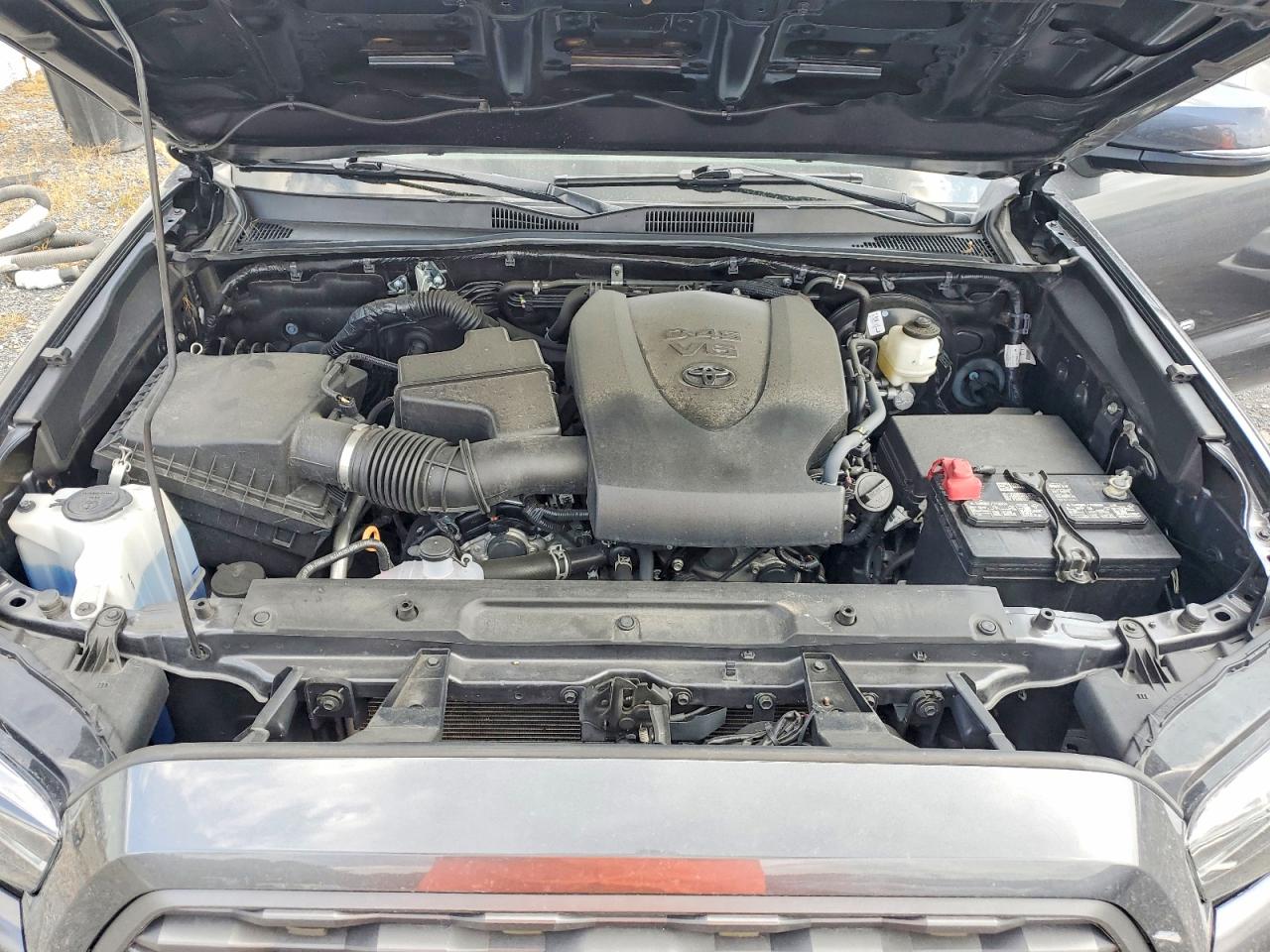2021 TOYOTA TACOMA SR5