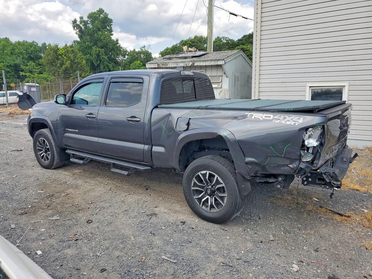2021 TOYOTA TACOMA SR5