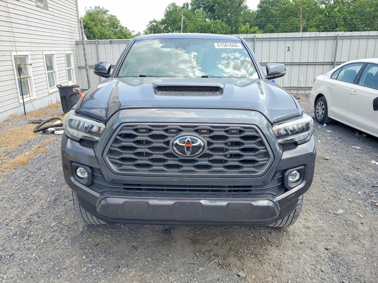 2021 TOYOTA TACOMA SR5
