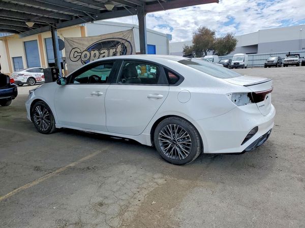 2022 KIA FORTE GT Line