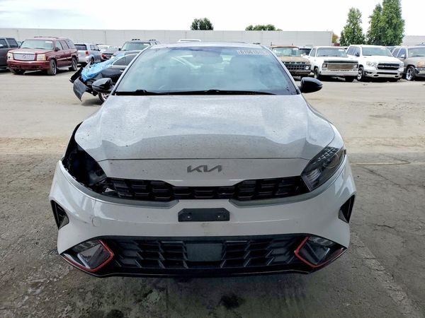 2022 KIA FORTE GT Line