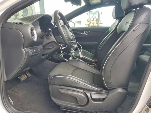 2022 KIA FORTE GT Line