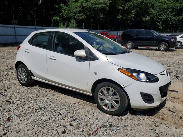 2013 MAZDA MAZDA2 Sport/GX