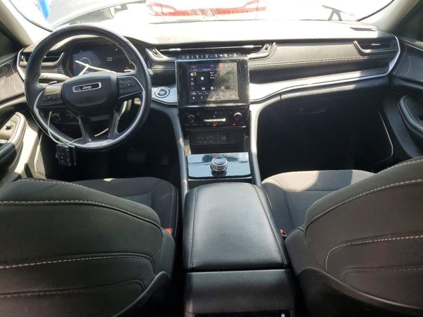 2021 JEEP GRAND CHEROKEE L LAREDO 4X4