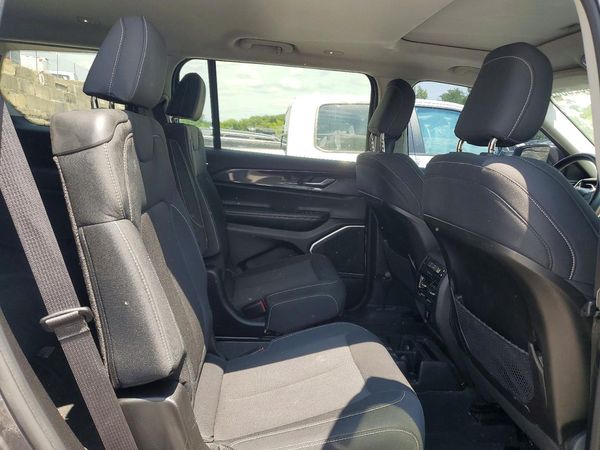 2021 JEEP GRAND CHEROKEE L LAREDO 4X4