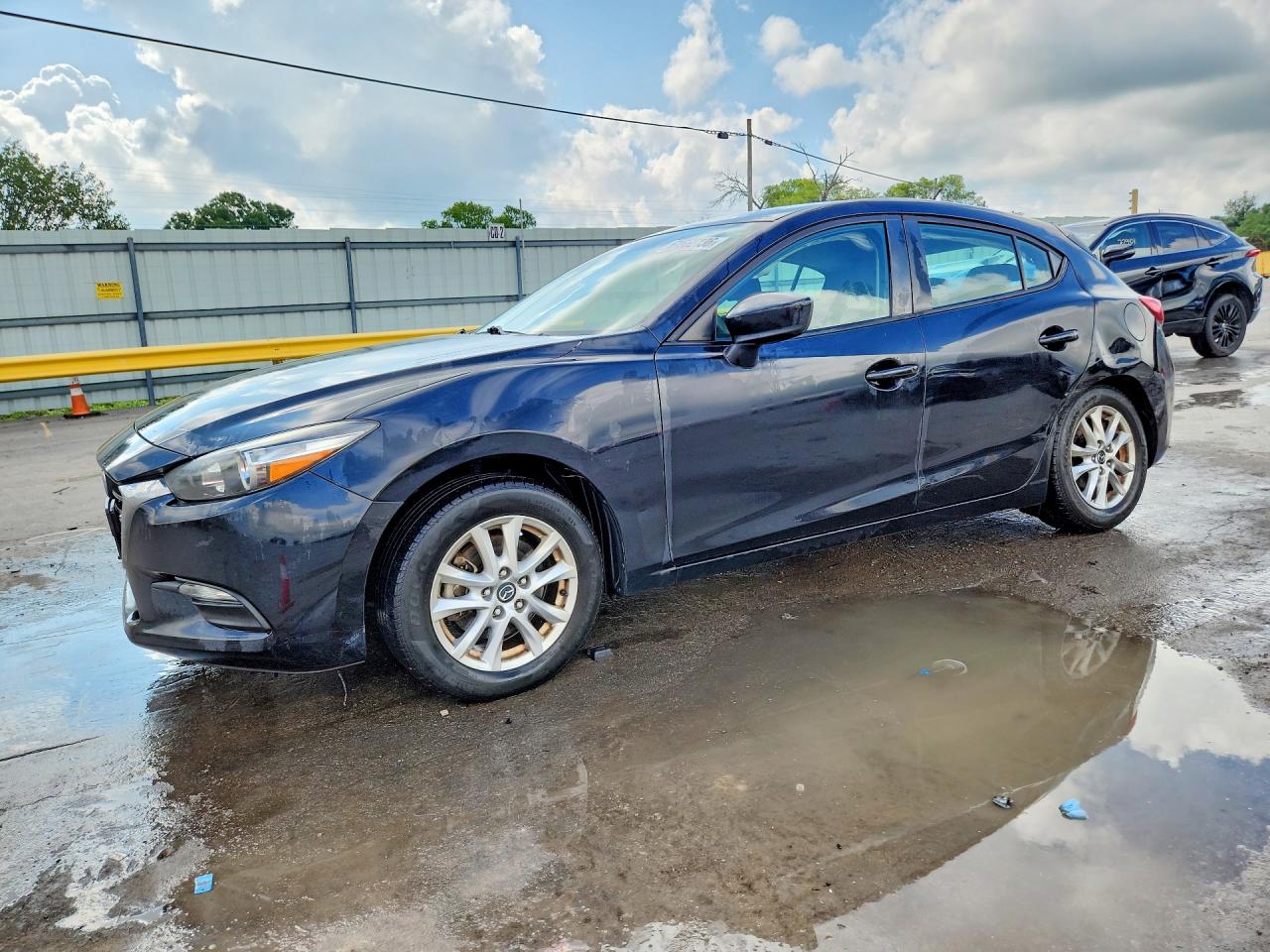 2018 MAZDA 3