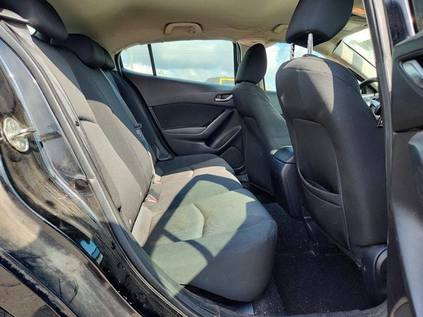 2018 MAZDA 3