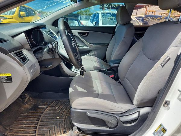 2012 HYUNDAI ELANTRA GLS(Middle grade)