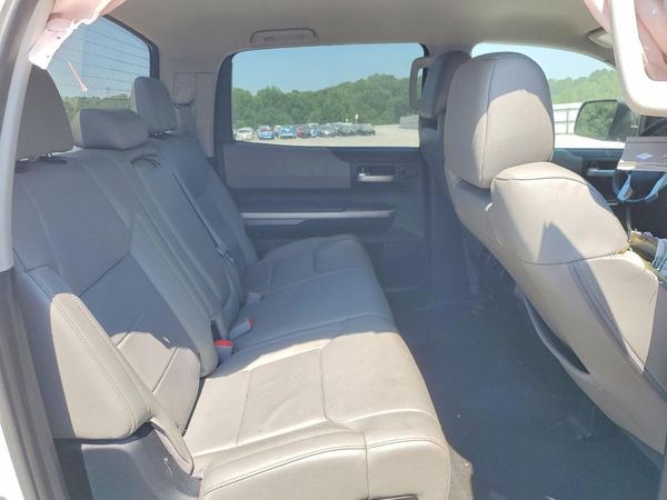 2017 TOYOTA TUNDRA Limited