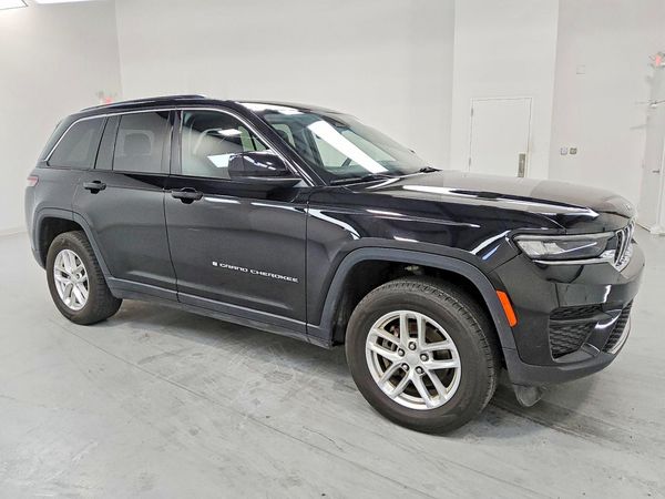 2023 JEEP GRAND CHEROKEE LAREDO 4X4