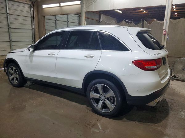 2016 MERCEDES-BENZ GLC GLC300