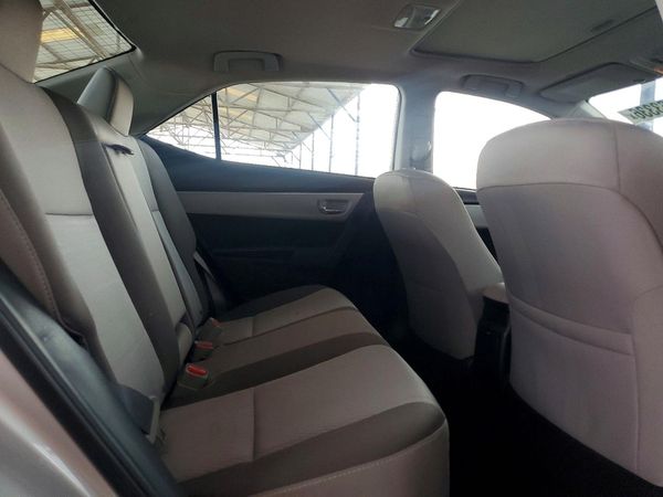 2017 TOYOTA COROLLA