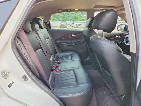 2016 INFINITI QX50