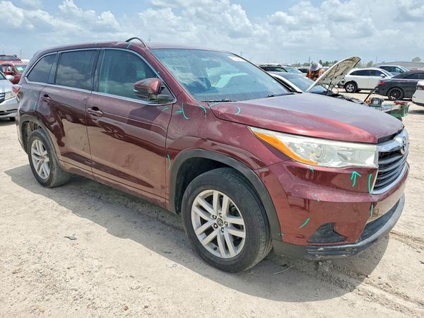 2016 TOYOTA HIGHLANDER