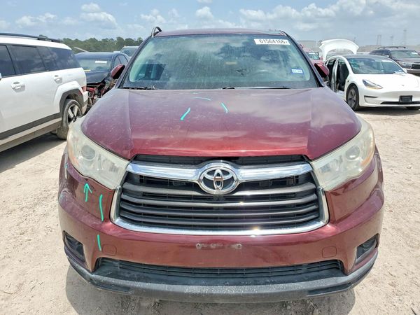 2016 TOYOTA HIGHLANDER