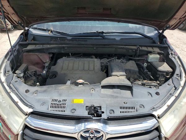 2016 TOYOTA HIGHLANDER
