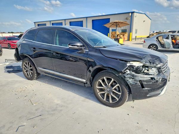 2017 VOLVO XC60 Dynamic