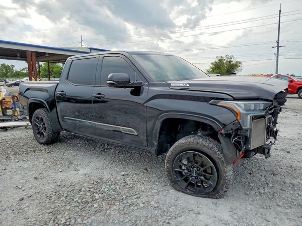 2024 TOYOTA TUNDRA Others