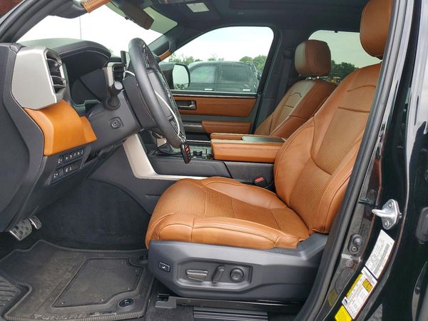 2024 TOYOTA TUNDRA Others