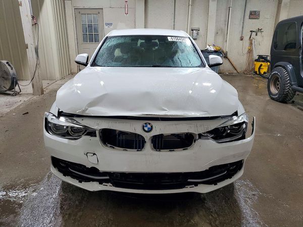 2018 BMW 330E
