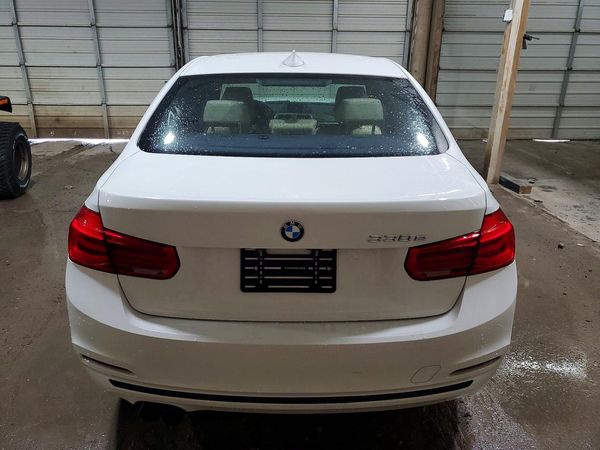 2018 BMW 330E
