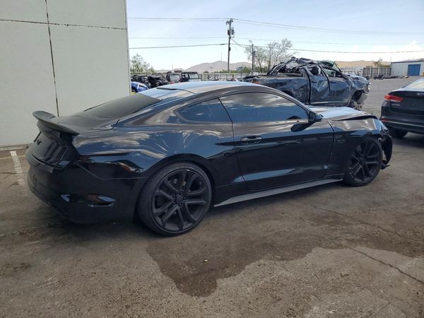 2017 FORD MUSTANG GT Coupe