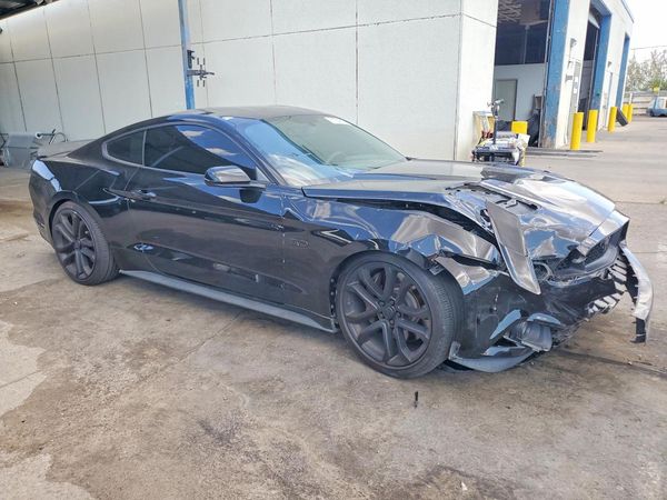 2017 FORD MUSTANG GT Coupe