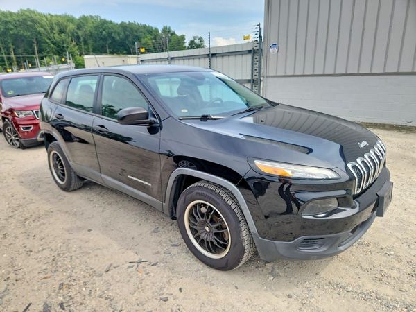 2015 JEEP CHEROKEE SPORT 4X4