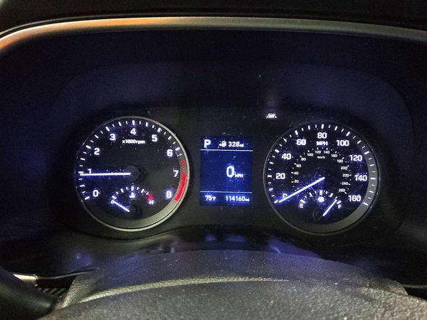 2019 HYUNDAI TUCSON SE