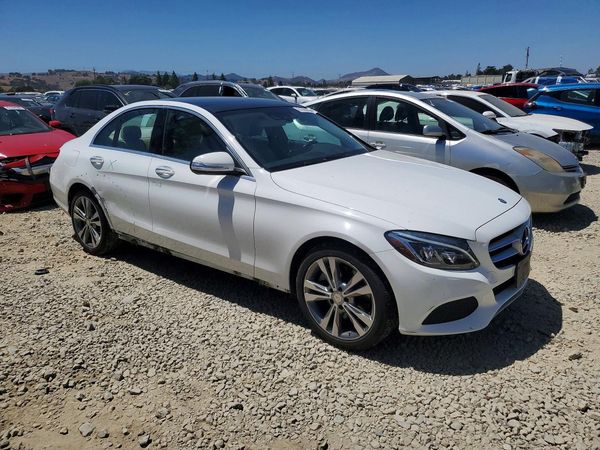 2015 MERCEDES-BENZ C 4-MATIC
