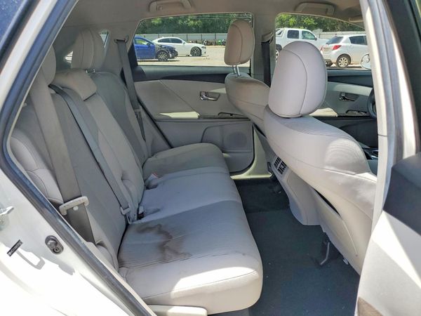 2015 TOYOTA VENZA XLE