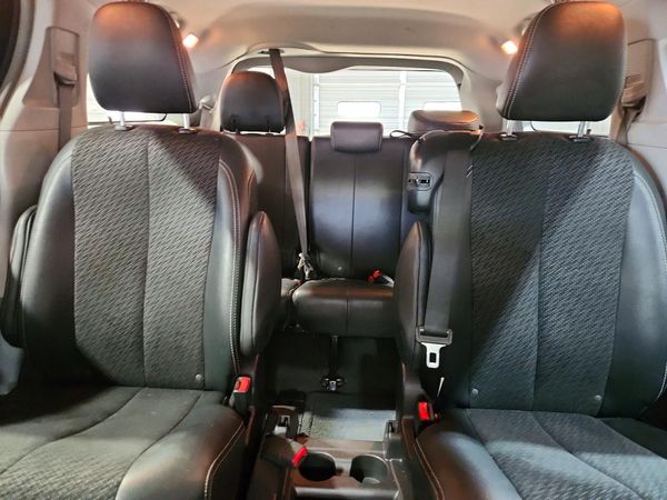 2014 TOYOTA SIENNA