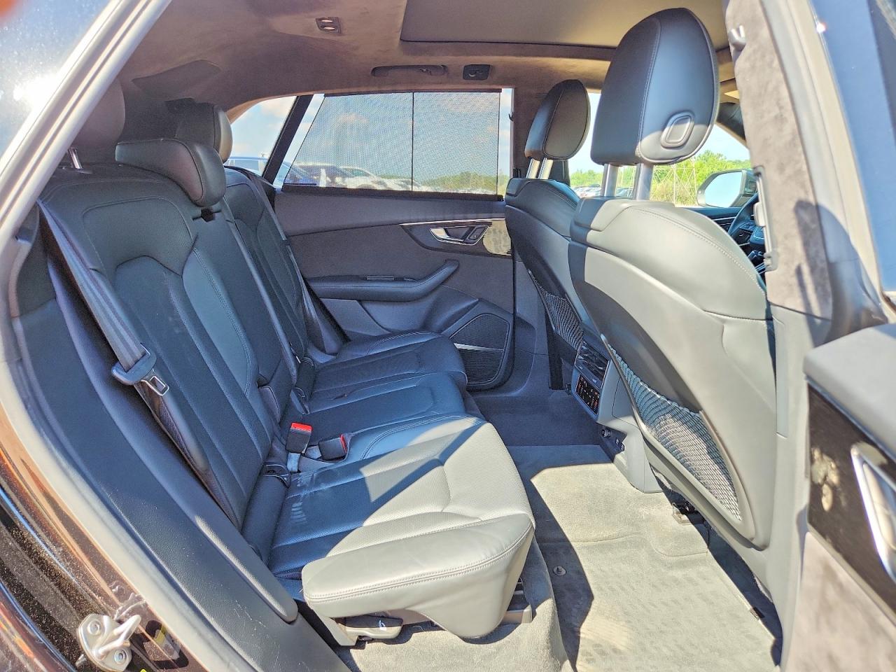 2019 AUDI Q8 quattro Prestige