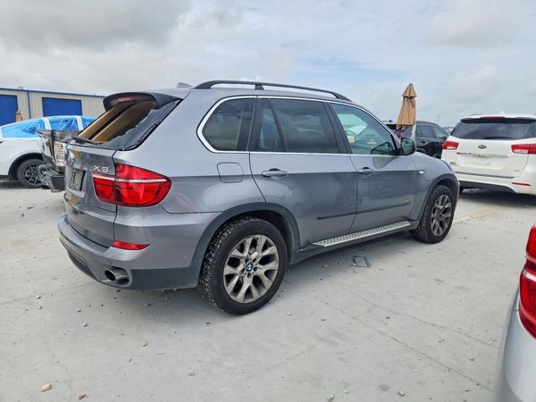 2013 BMW X5 xDrive35i