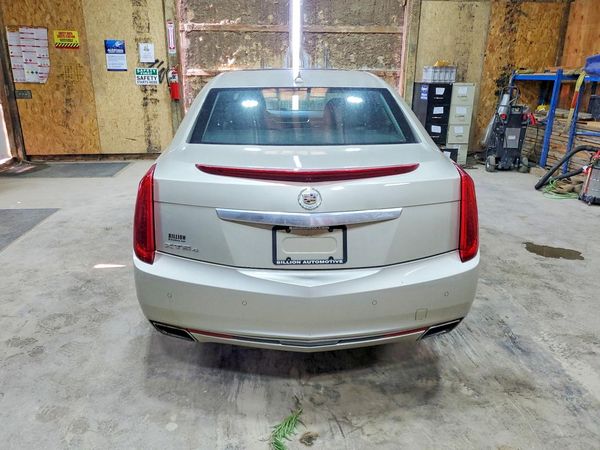 2014 CADILLAC XTS Luxury
