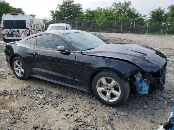 2019 FORD MUSTANG I4 Coupe
