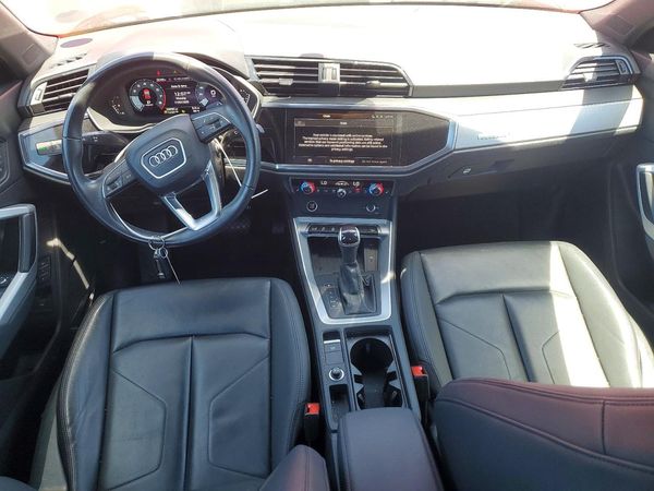 2024 AUDI Q3 S Line quattro Premium
