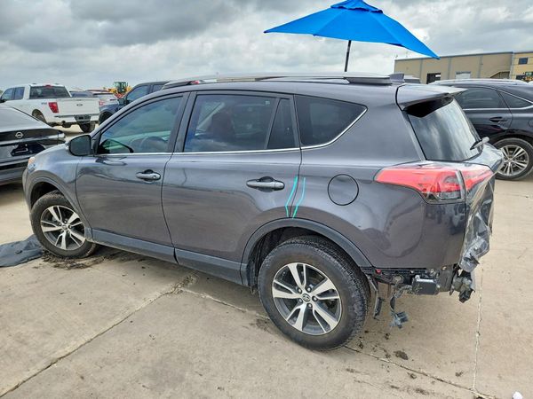 2018 TOYOTA RAV4 Adventure/XLE