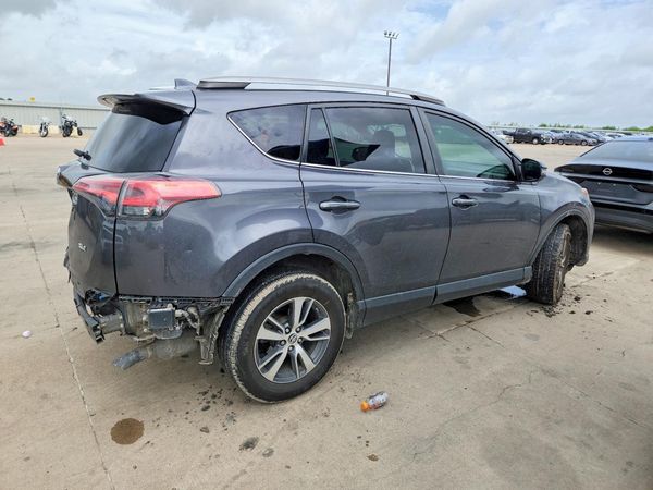 2018 TOYOTA RAV4 Adventure/XLE