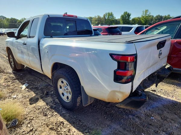 2025 NISSAN FRONTIER