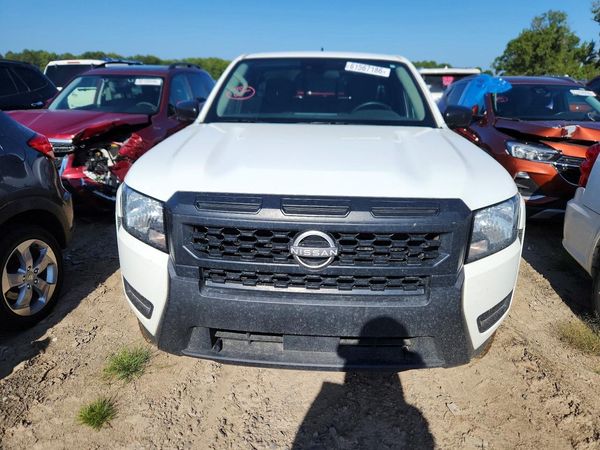 2025 NISSAN FRONTIER