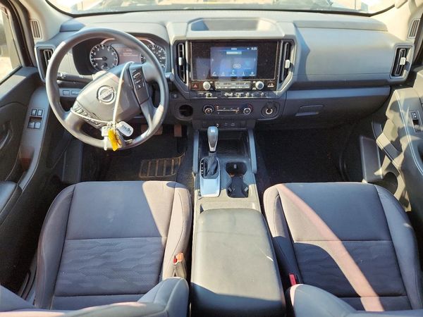 2025 NISSAN FRONTIER