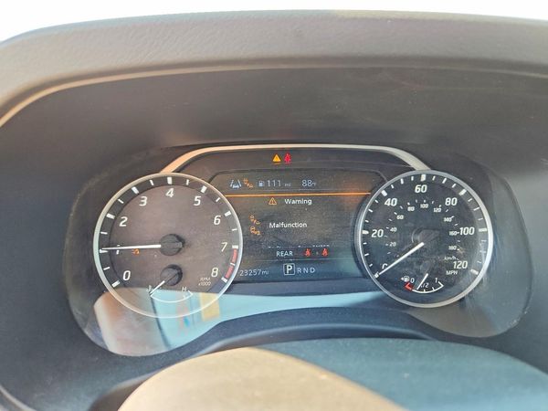 2025 NISSAN FRONTIER
