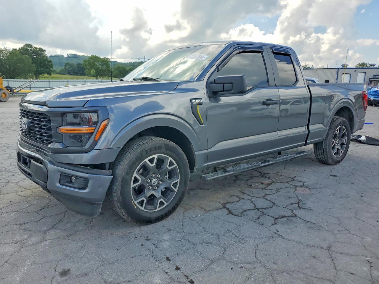 2024 FORD F150