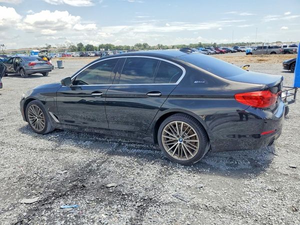 2018 BMW 530E